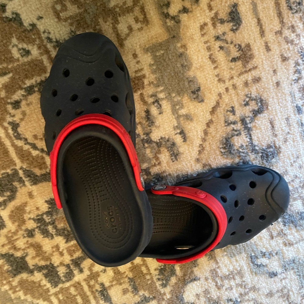 Crocs